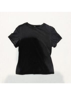 skims baby tee size L